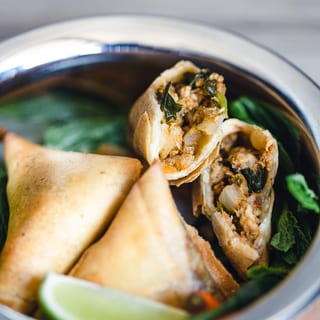 Chicken Samosa (4 pcs)