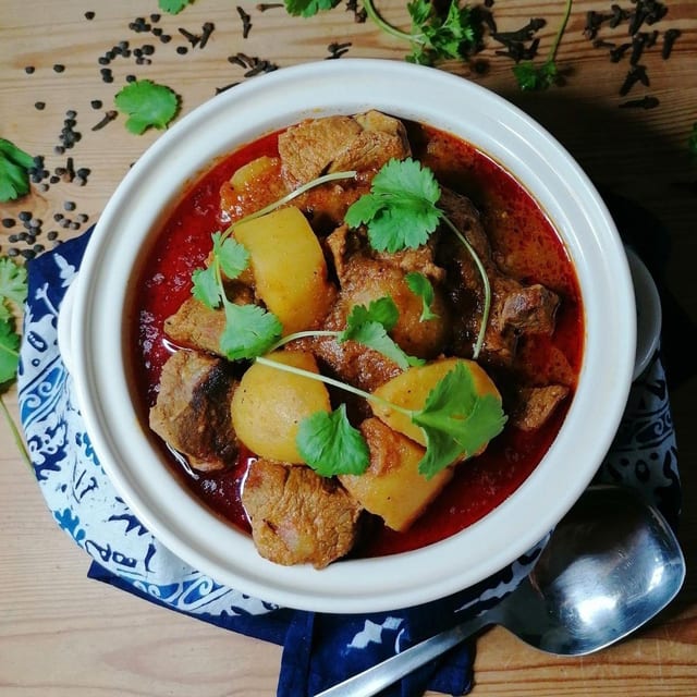 Aloo Gosht